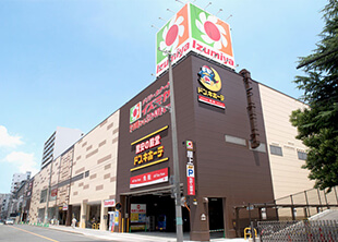 イズミヤ法円坂店